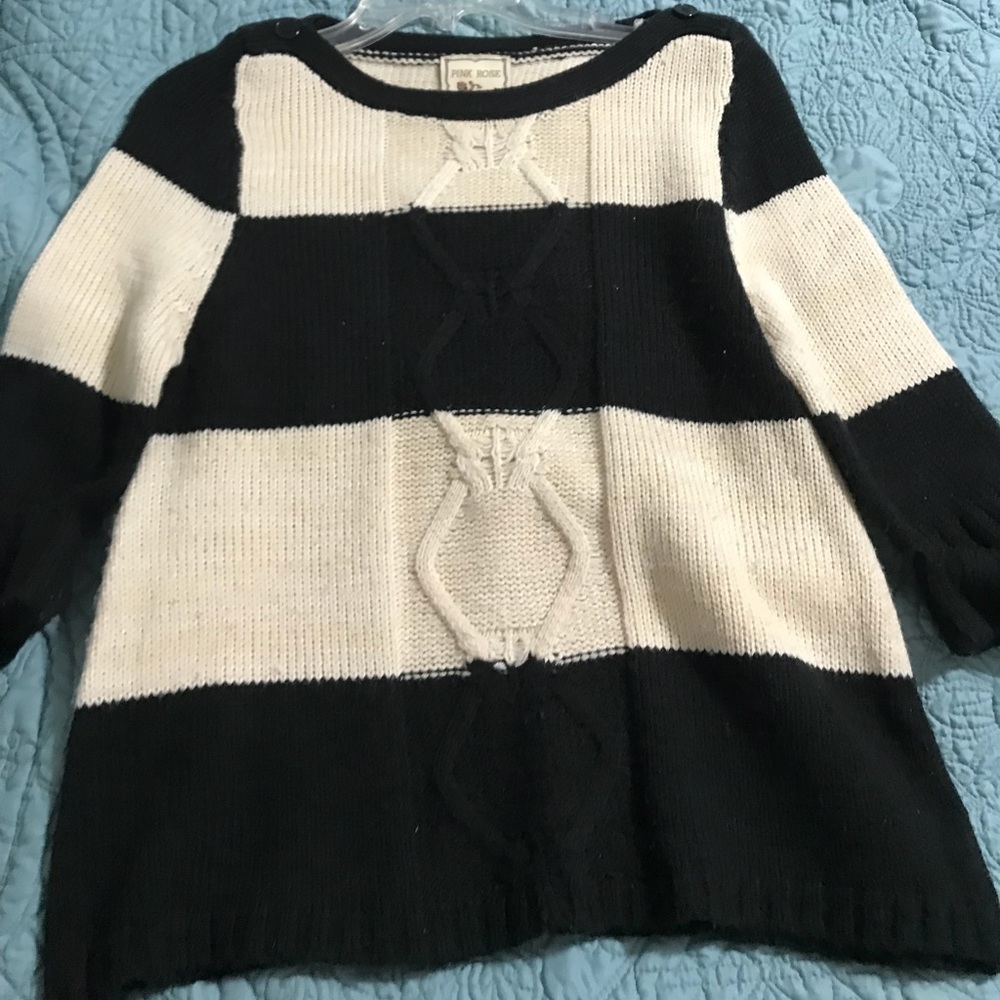 3/4 lefty sleeve pink rose sweater